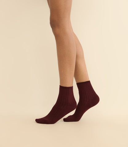 Collégien La Mini Ribbed Cotton Ankle Sock in Bordeaux