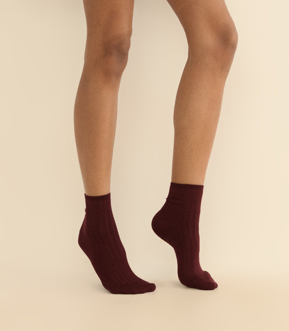 Collégien La Mini Ribbed Cotton Ankle Sock in Bordeaux