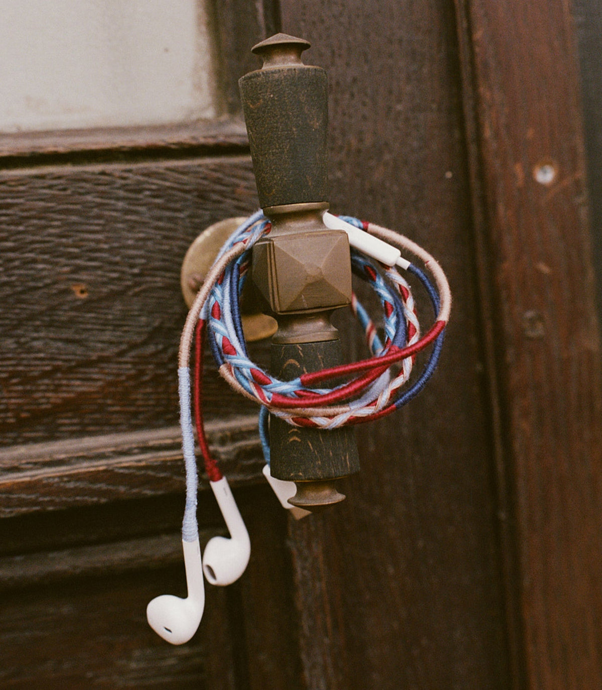 Le Pom Pom x DÔEN Headphones – Blue Burgundy Stripe