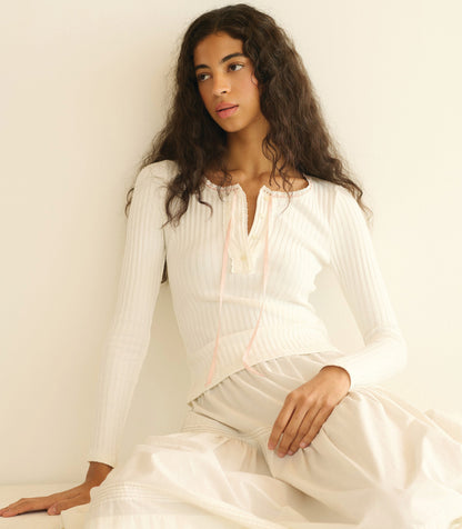 DÔEN Lidie Cotton Henley Tee with Lace Trim – Salt