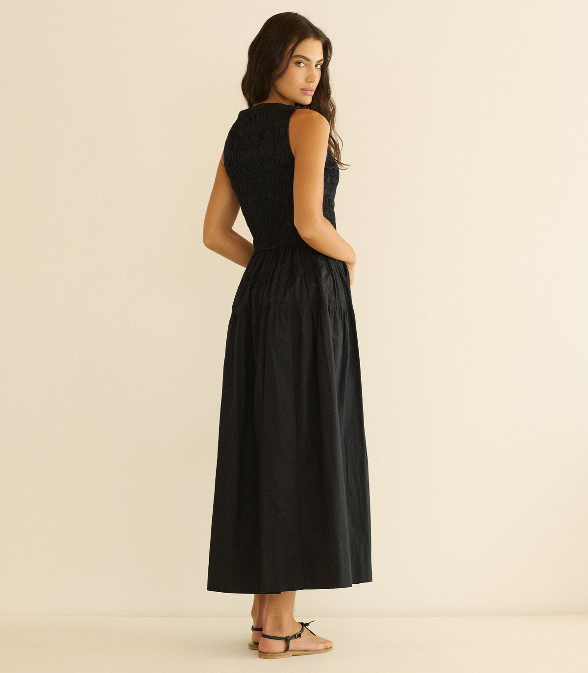 Melie Organic Cotton Poplin Dress – Black | Smocked Bodice