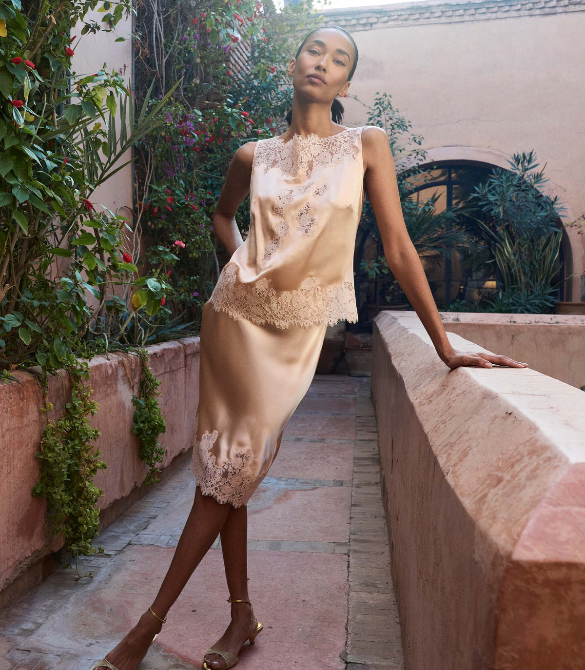 Elowette Silk Satin Midi Skirt – Peach Sorbet